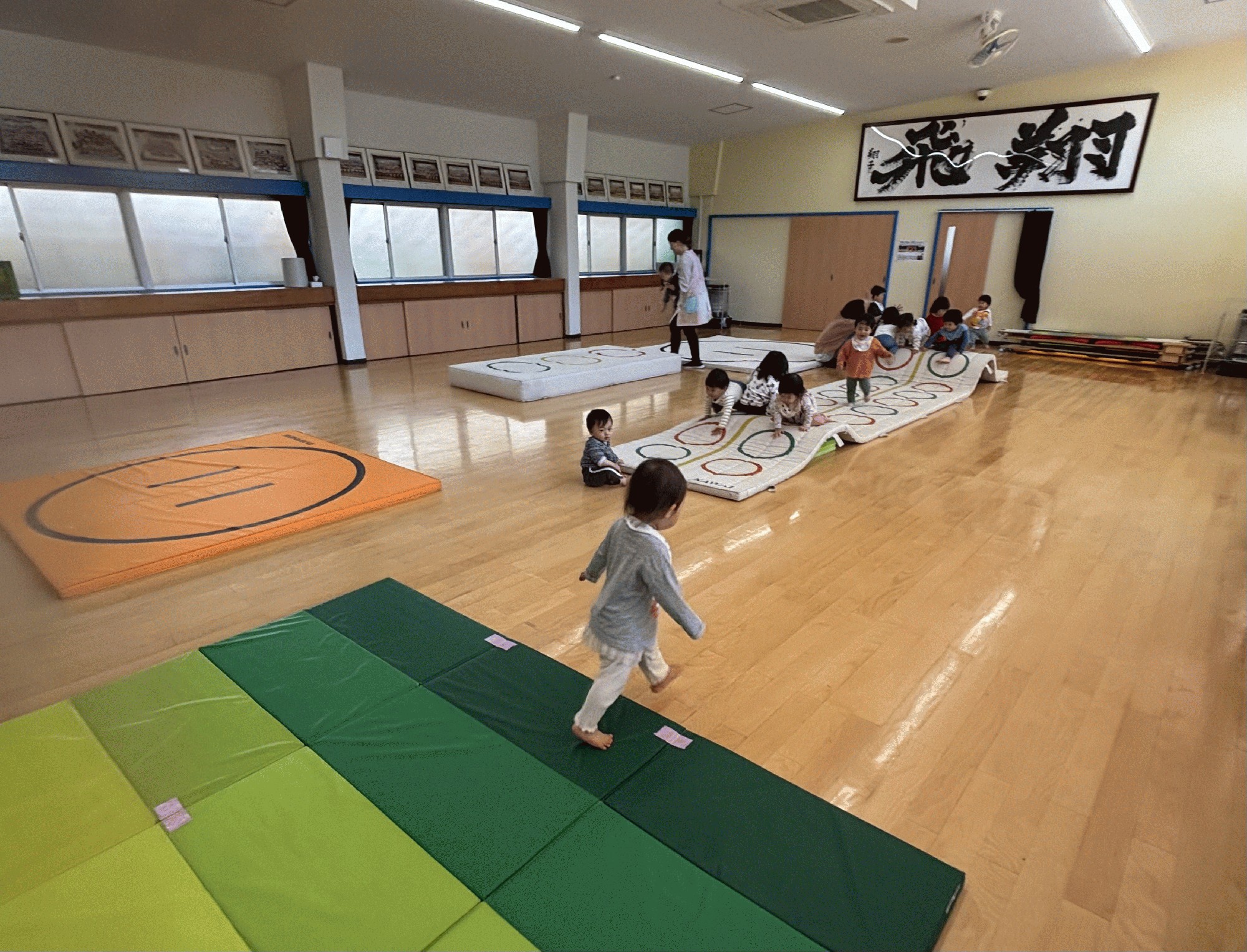 �ߘa8�N4���P�U���i��)