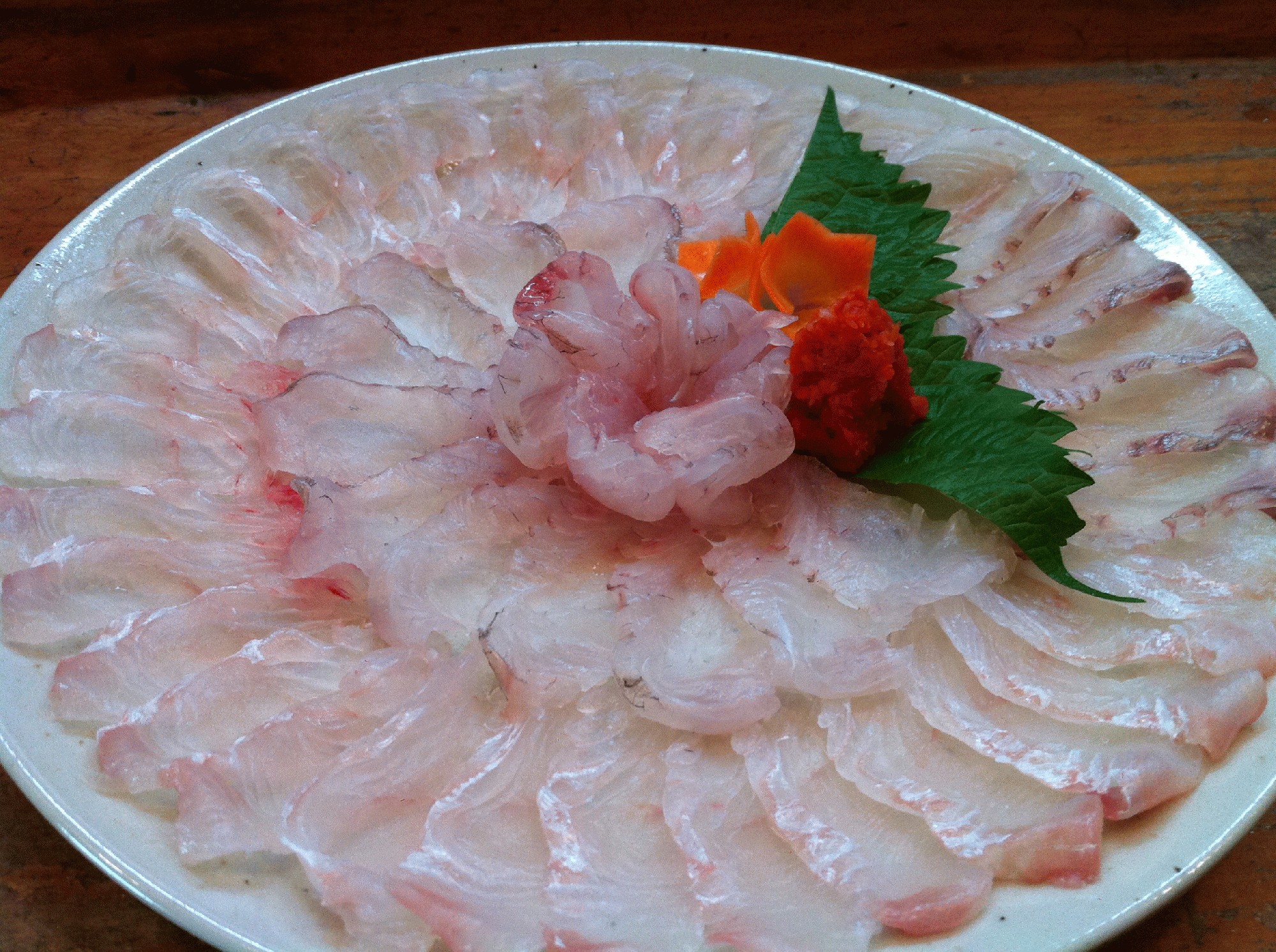 天然ヒラメのうす造り 和食の店 新八