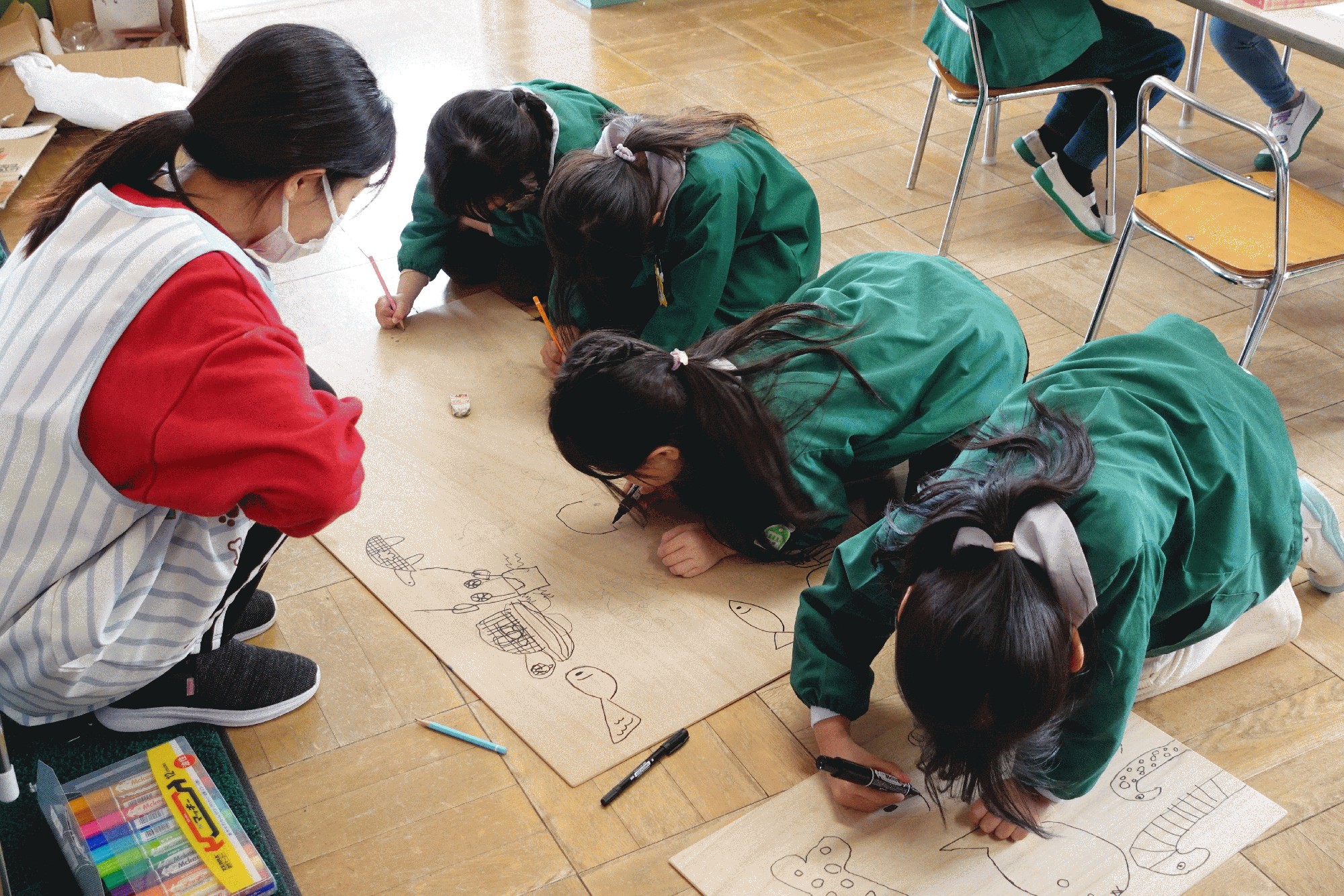 �����E�i���Ɍ����Ă̊������s���܂���