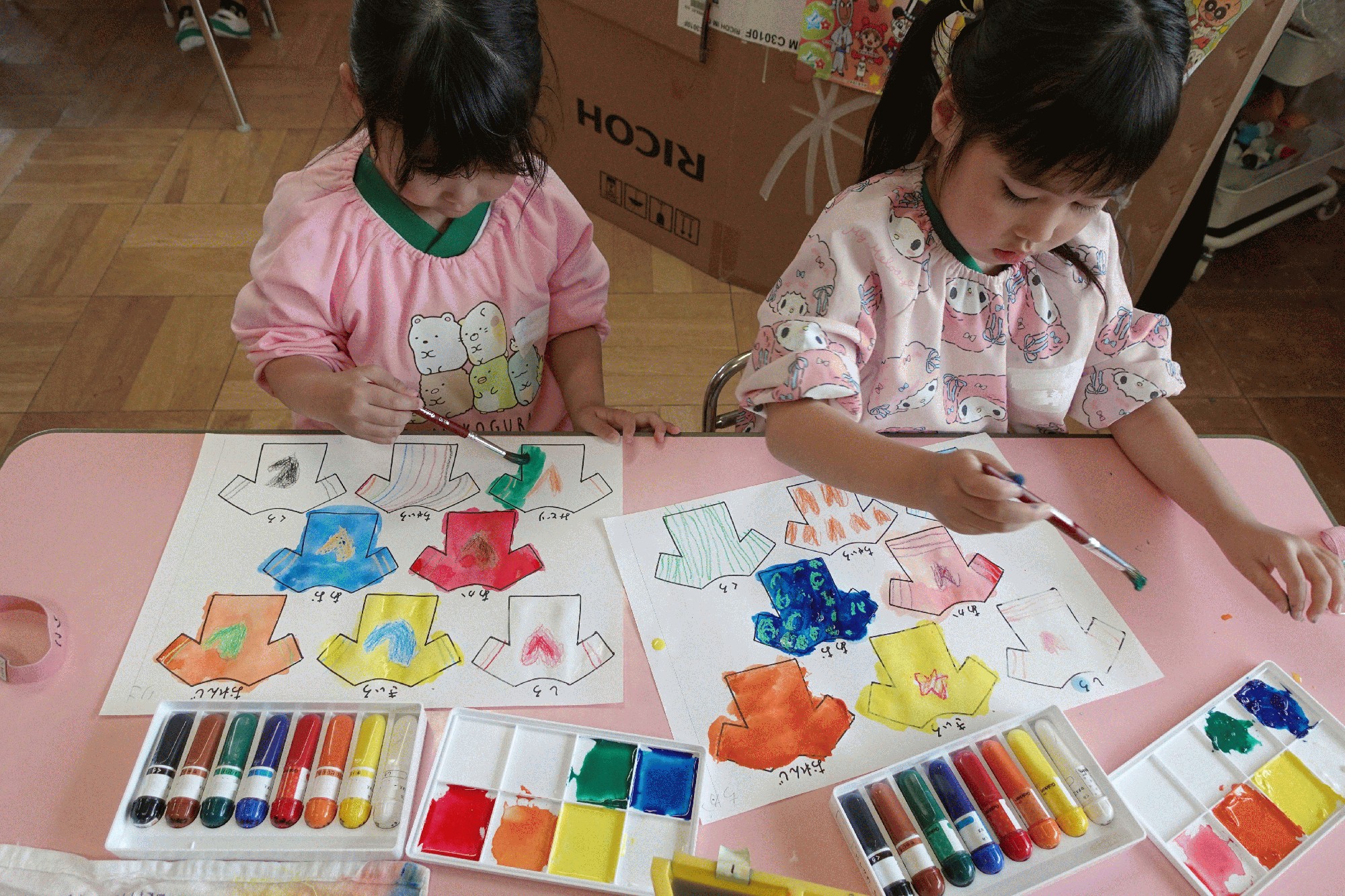 �N���̎q�ǂ��B���G�̋�̎g��������K���܂���